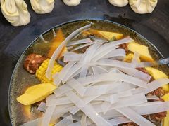 -小媳妇铁锅炖鱼(世博园店)