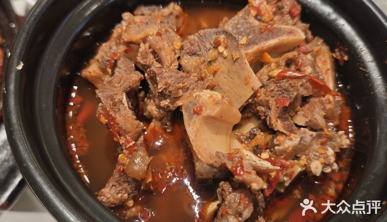 德镇的欧记大排档，真的很值得来我们一行人十几个