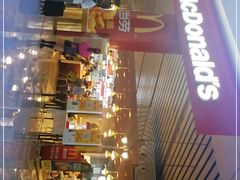 -麦当劳(郑州东高铁站店)