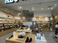 -ABC MART(心斎橋店)
