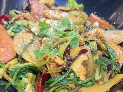 -醉人椒麻辣香锅(上地华联店)