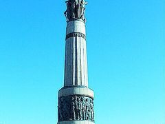 -人民防洪胜利纪念塔