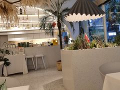 -春树下·树屋花房西餐厅(罍街AS1980店)