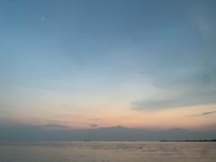 -洞里萨湖