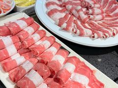 -宽板凳老灶火锅(台湾街店)