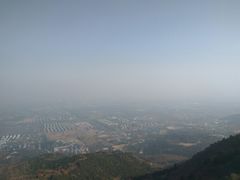 -鬼笑石后山停车场