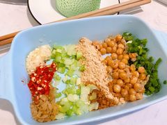 -蛙两只美蛙鱼头火锅(恒茂店)