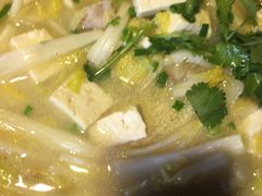 -95号酱骨·一块豆腐(展春园西路店)