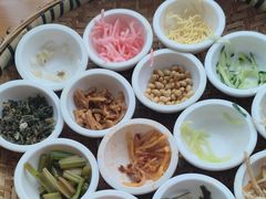 -包整·丝娃娃(一览甲秀楼风景店)