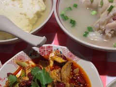 -老方桌烂蹄花川菜馆(九龙坡店)