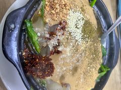 -曹宝林砂锅麻辣烫(星光路店)