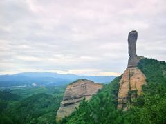 -磬锤峰森林公园