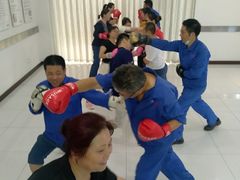 -豹变搏击俱乐部(玉城大厦店)
