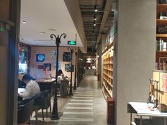 -百新书局(尚悦湾店)