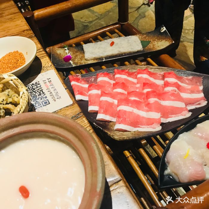 老牌坊魚豆花火鍋(愛建店)圖片