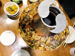-炉小二铜锅牛蛙•川湘菜(三里屯店)