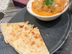 红咖喱鸡排配饼-Thai Alley泰爱里(二沙岛店)