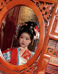 -汉仪华裳汉服馆(打浦桥店)