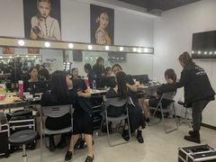 -吉田美学化妆美甲摄影培训(宁波校区)