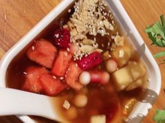 -野山舂·贵州现舂酸汤火锅(鸿通城店)