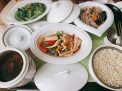 -兰心墩楠月子会所(万达店)