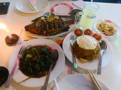 -Sin Yaw Restaurant