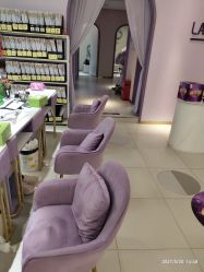 -孔雀手美甲美睫护理