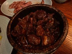 鲍鱼黑蒜普洱茶红烧肉-丽江金茂凯悦臻选酒店-滇香馆