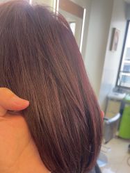 -镁连社·美联社