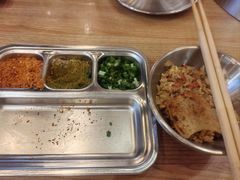 -滋滋烤肉(解放路创客店)