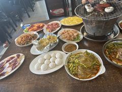 -韩风烤牛肉冷面店