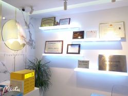 -沁科妍医疗美容·半岛黄金超声炮战略合作机构