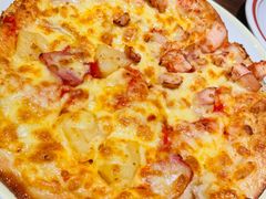 培根鸡肉双拼披萨-萨莉亚意式餐厅(杭州滨江天街店)