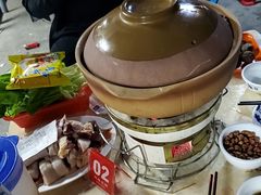 -广味炭炉鸡煲(宝业路分店)