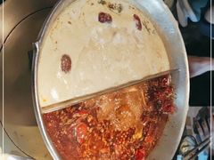 -湊湊火锅·茶憩(新中关购物中心店)