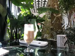 -chenity  cafe