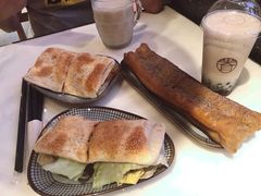 玉米蛋烧饼-桃园眷村(万象天地店)