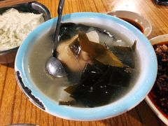 海带萝卜蹄花汤-人和水上飘(第一家店)
