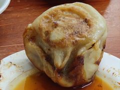 -宝瑞门钉肉饼店