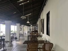 -喜洲吧·江畔老船厂·庭院餐厅(喜临院店)