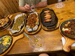 -老东镇啤酒屋海鲜加工·蒸汽海鲜·海鲜烧烤(台东店)