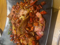 -隔壁老王·家常云南菜(花巷店)