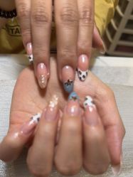 -小鸭梨影院式美甲