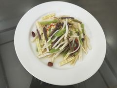 -漁耕小厨农家院(武当山店)