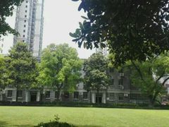 -上海市第八中学