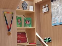 -霸王茶姬(南强街店)