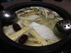 牦牛汤锅-阿西土陶牦牛汤锅