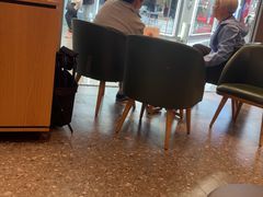 -星巴克臻选(周浦万达店)