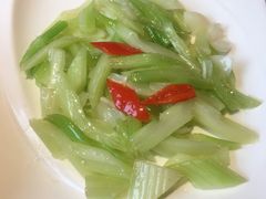 -吴越荣记苏州菜·松鼠桂鱼100%活鱼现做(斜塘老街店)