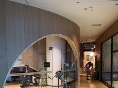 -涨巢·潮玩水疗局